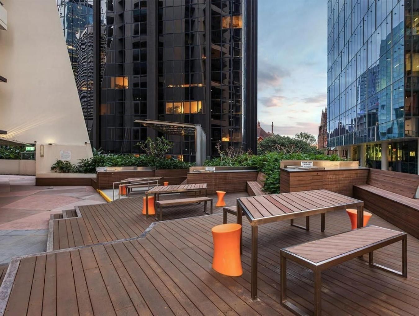 Aurora Tower Apartment *