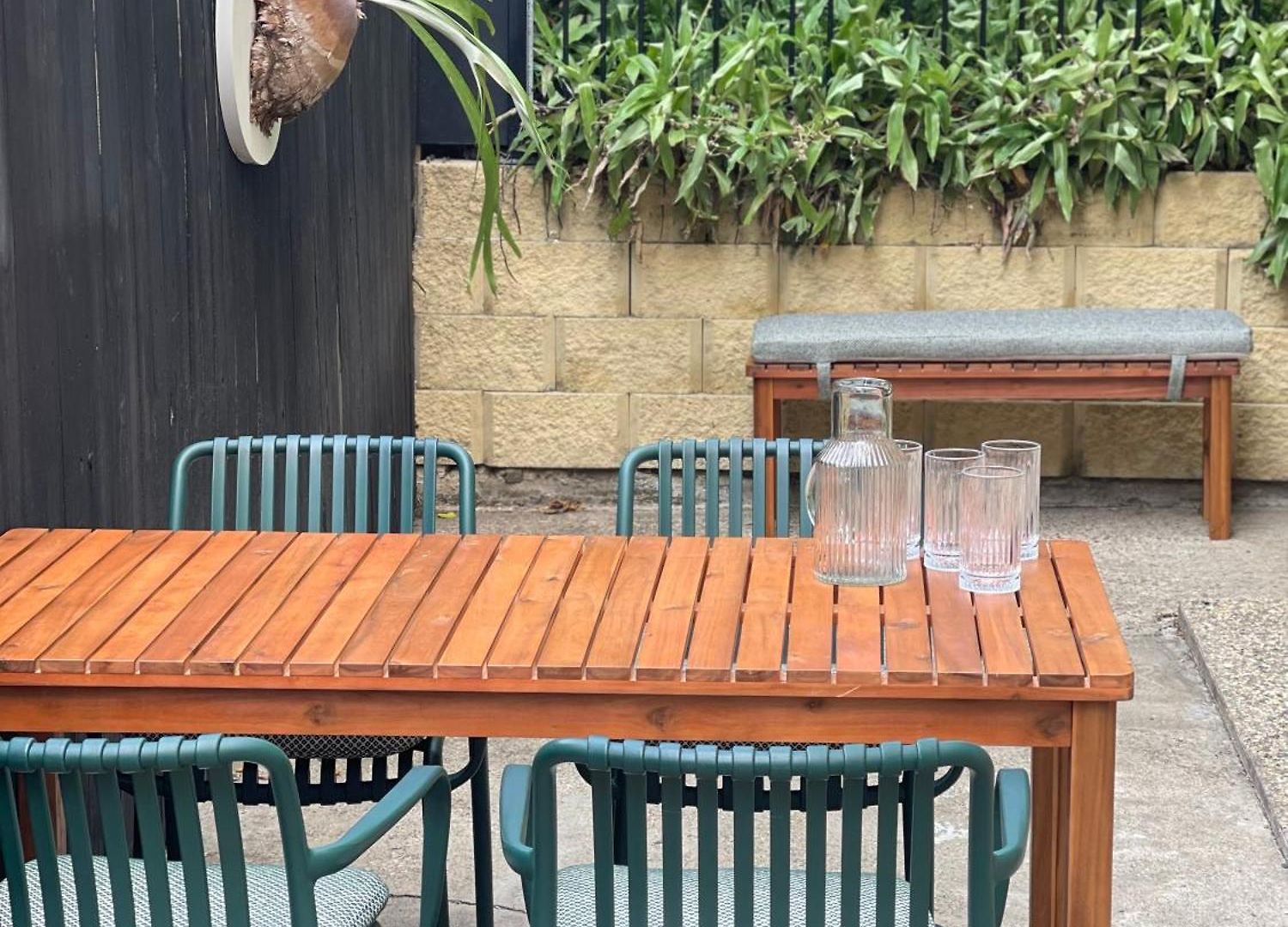 2 Bed Ground Flr Gaythorne Courtyard Apt, Parking