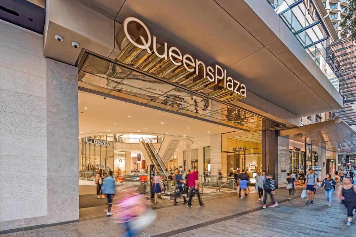 Dusk A Luxury 2bed 2bath Cbd Sky With Pool Parking And * Brisbane