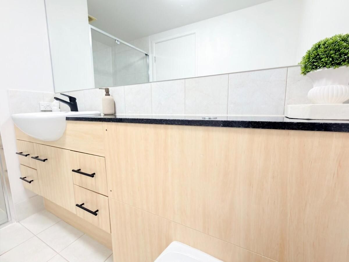 Apartment South Bank Penthouse - Streets Access - Free Parking Brisbane