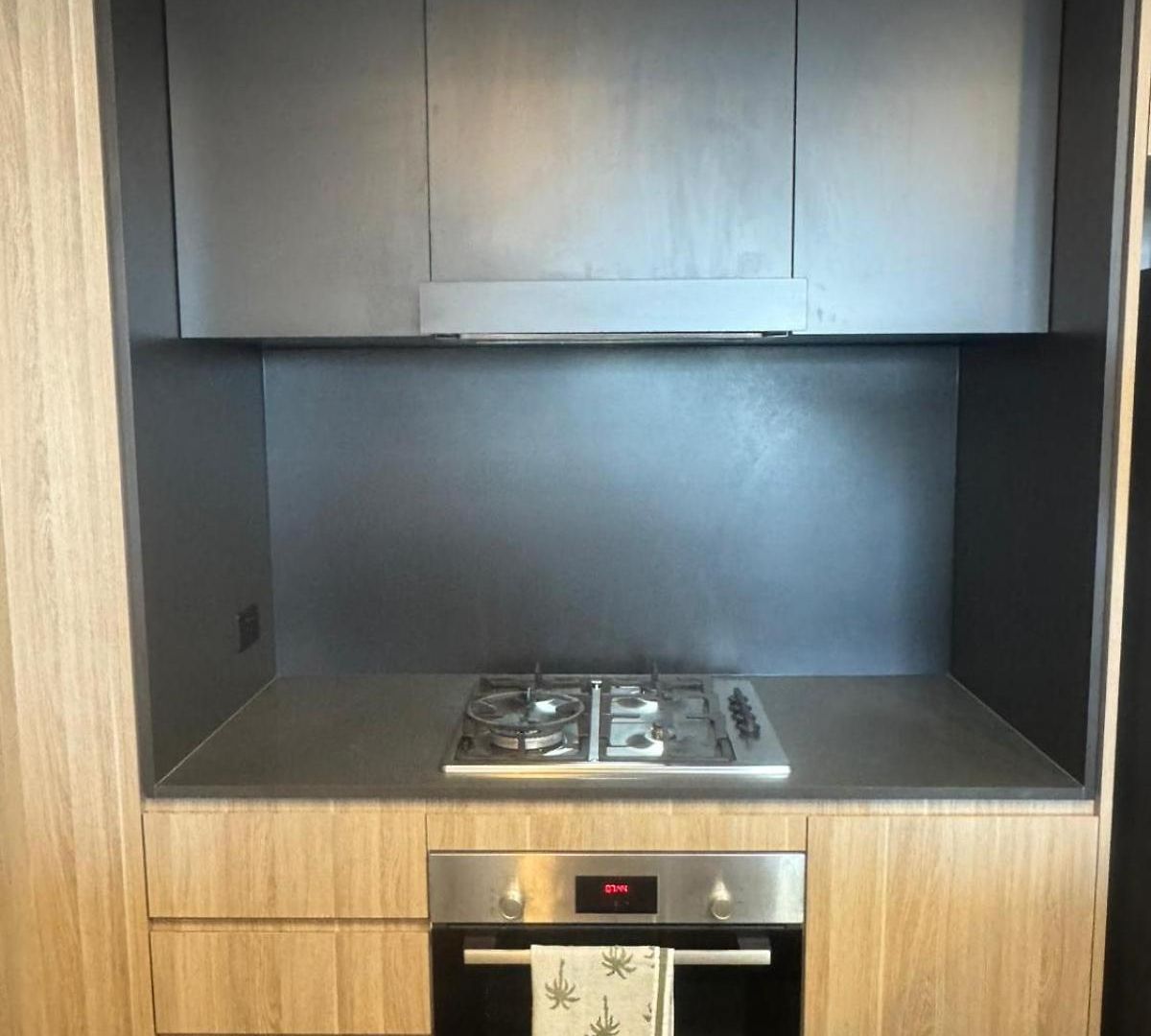Luxe 2br With Rooftop Pool And Cbd View