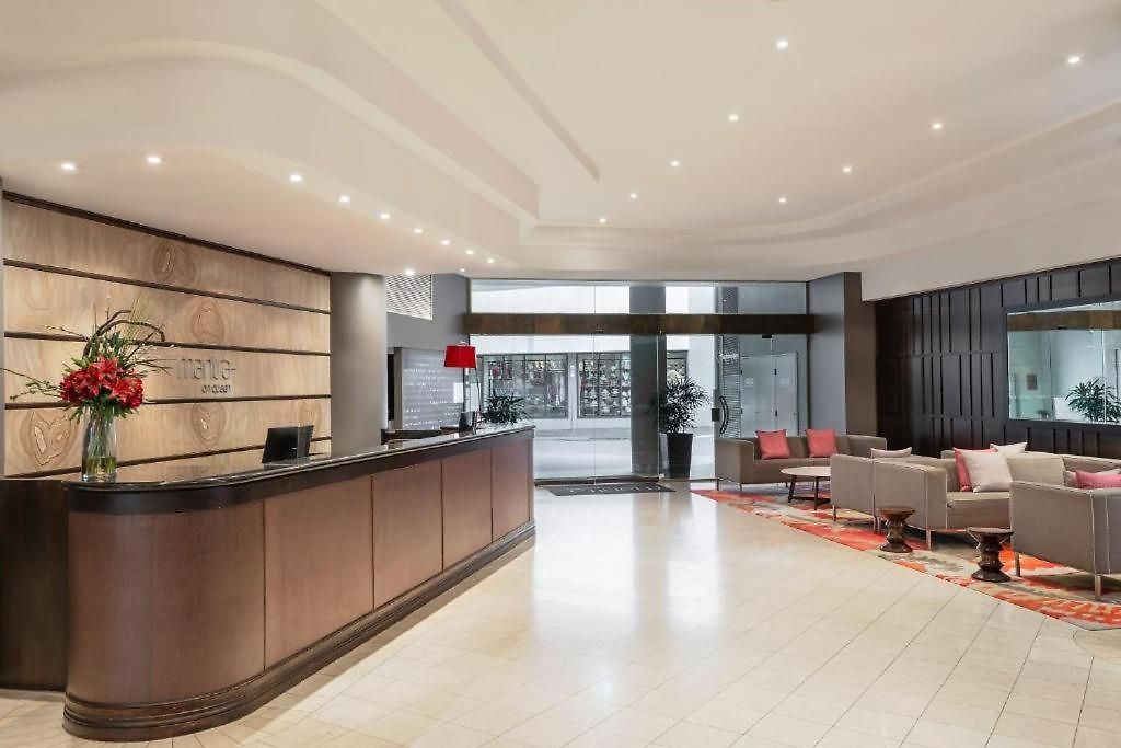 One-bedroom Escape I Mantra On Queen *