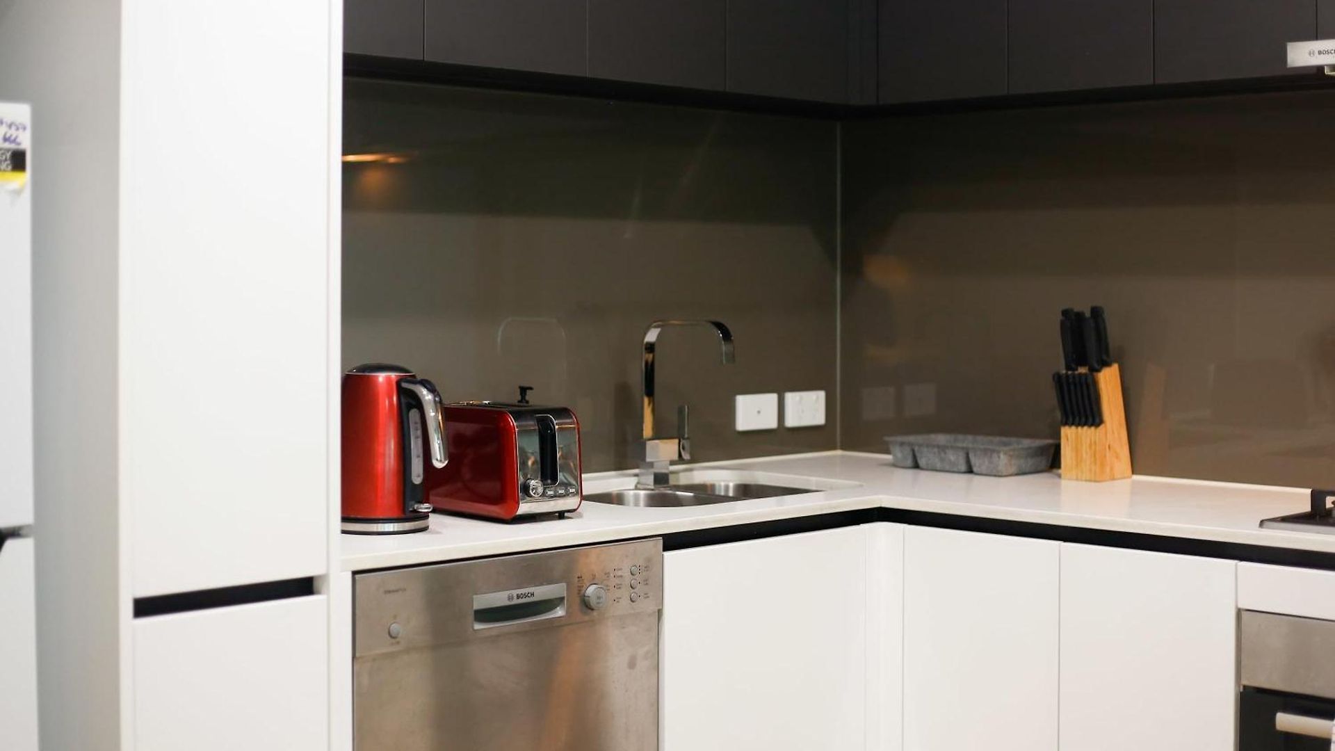 South Stylish 1-bedroom *
