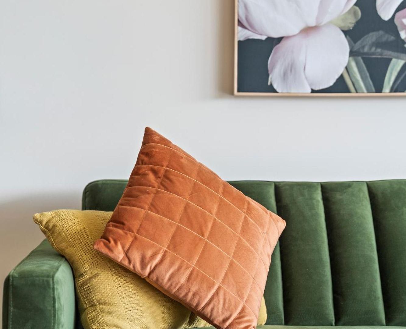 Stylish Roma Parklands Retreat - Stunning Park Views From Every Room, Heated Pool, Gym, Private Carpark, Suncorp Stadium, 10 Min Walk To Cbd Apartment Brisbane