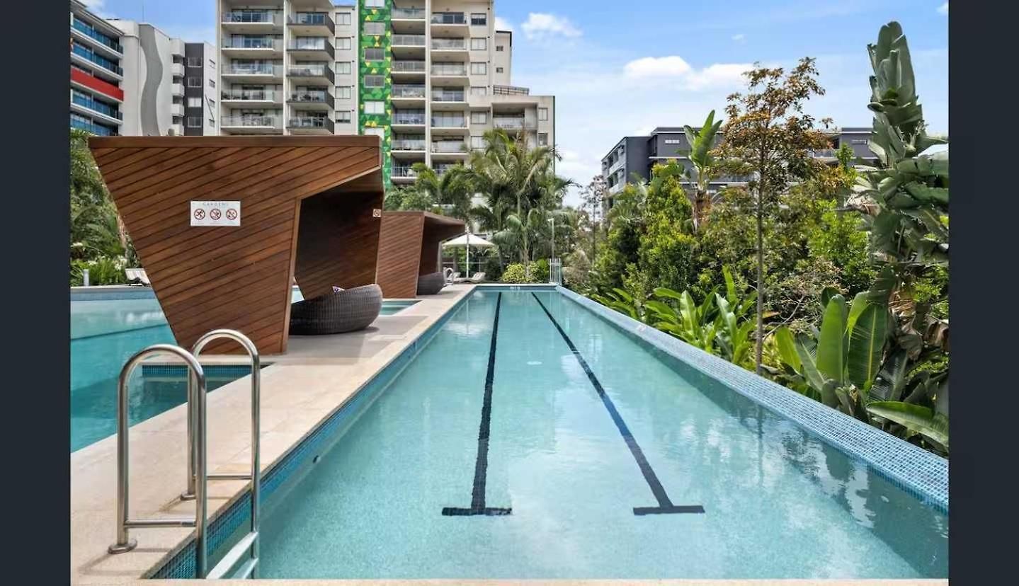 Apartment Family-friendly 2brwalk To River & Shops Pool&gym