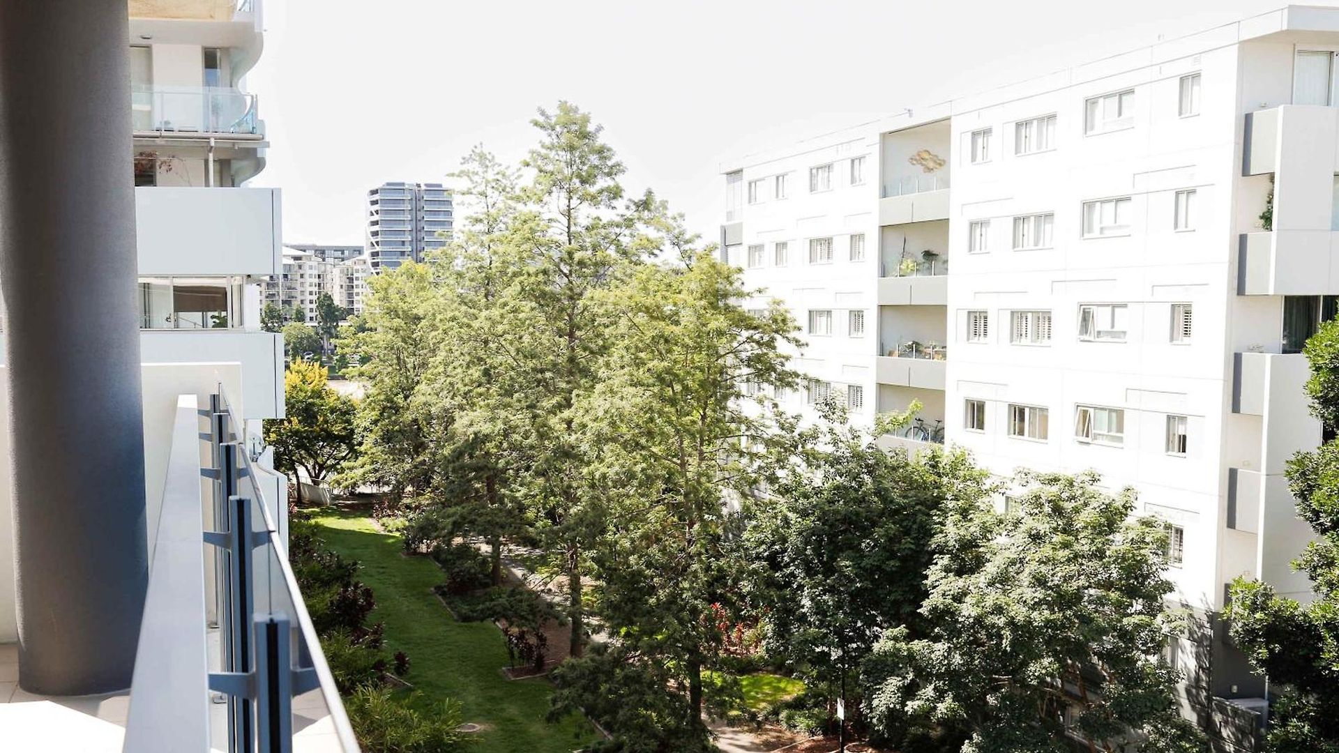 Family-friendly 2brwalk To River & Shops Pool&gym * Brisbane