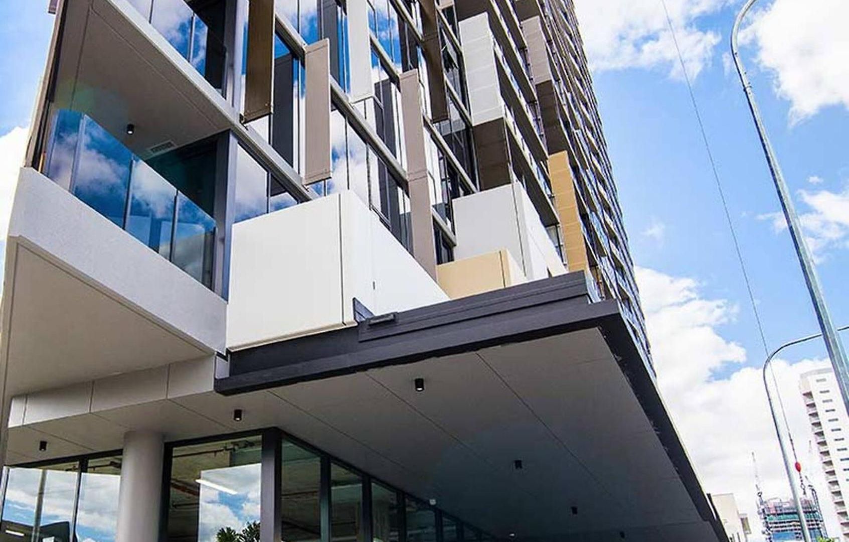 1br One Skyline With Pool, Free Parking And Gym *