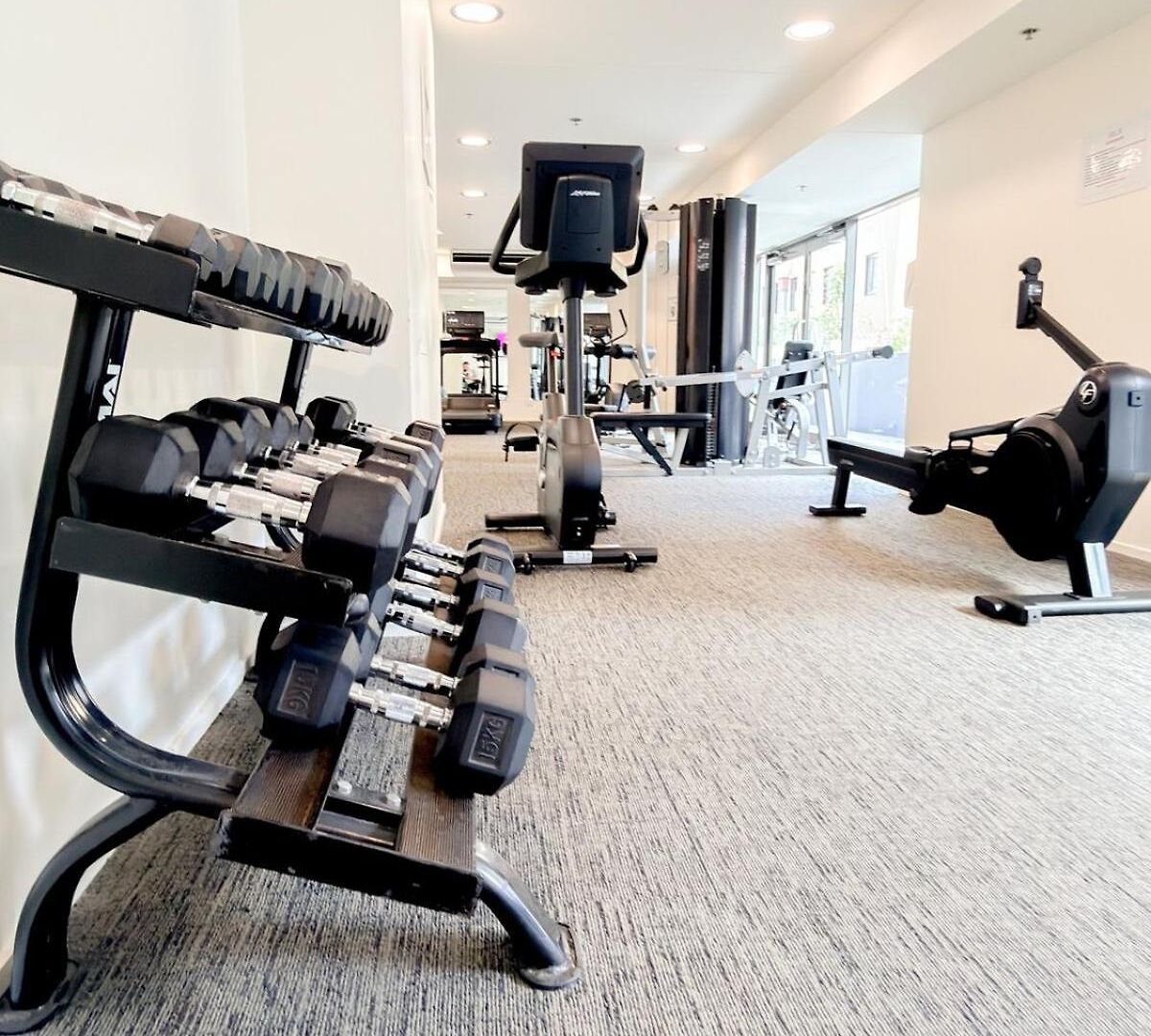 Cbd - Pool Gym - 4 People Apartment