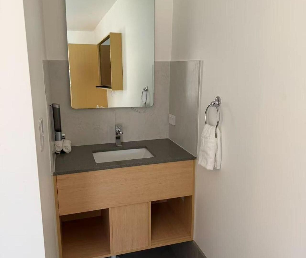 Aspley Motor Motel 4*