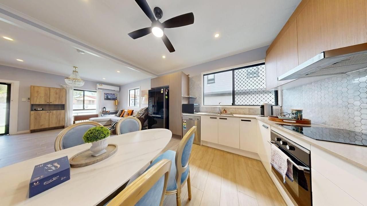 Cozy House Cannon Hill , 3 Bed, And Just 13 Mins From Airport And 15 Mins From Cbd *