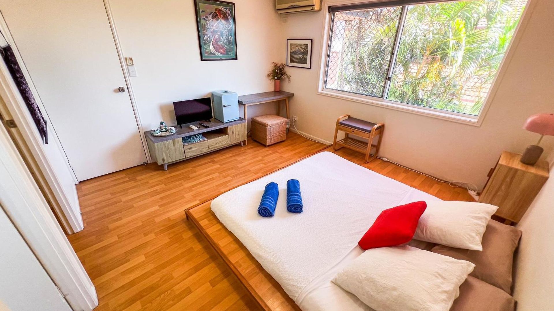 Guest house Vista Air Conditioned Dream Castle Youth *