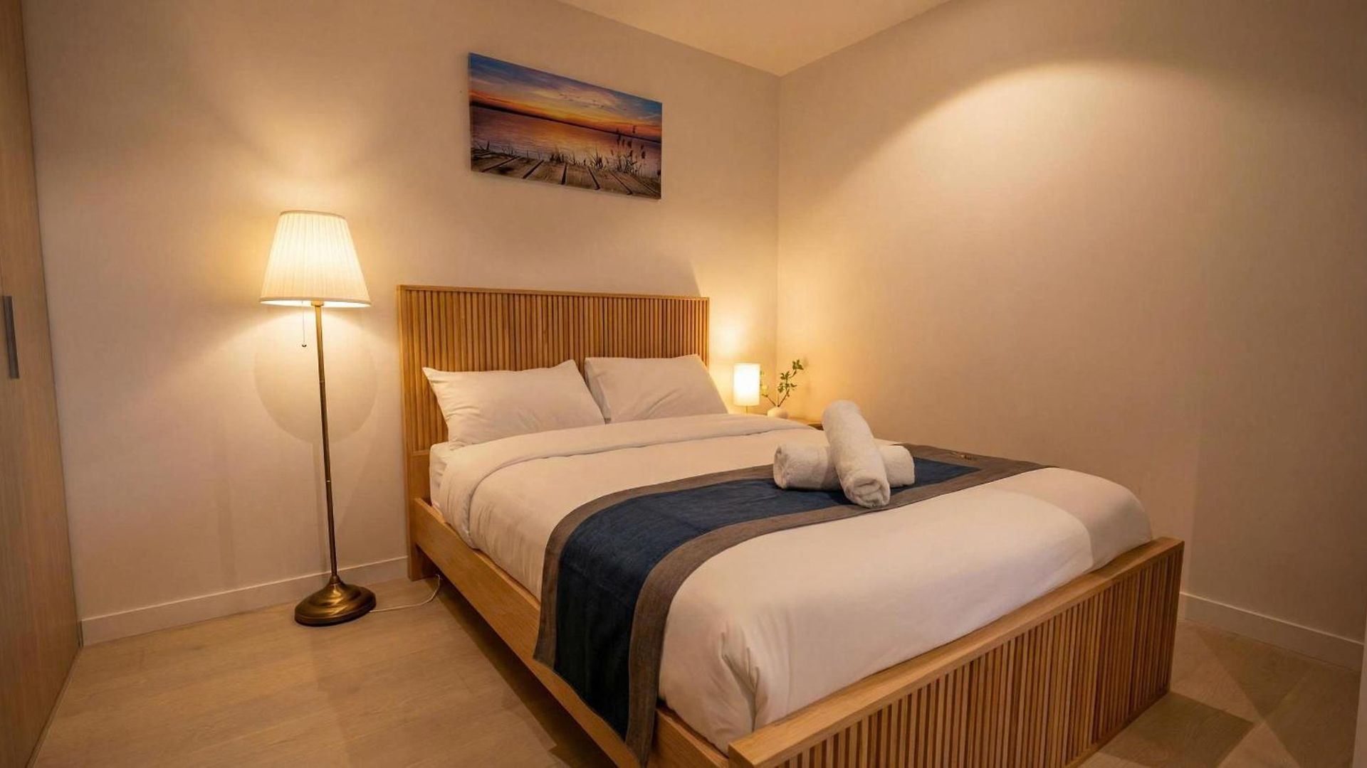 Luxury Riverfront Level 38 Queen's Wharf Tower *