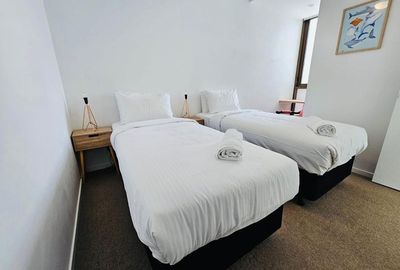Stylish Newstead With Pool, Gym & Parking Brisbane