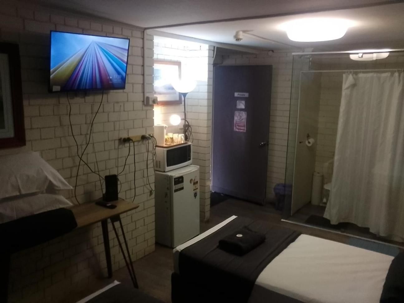 Kingsford Riverside 3*