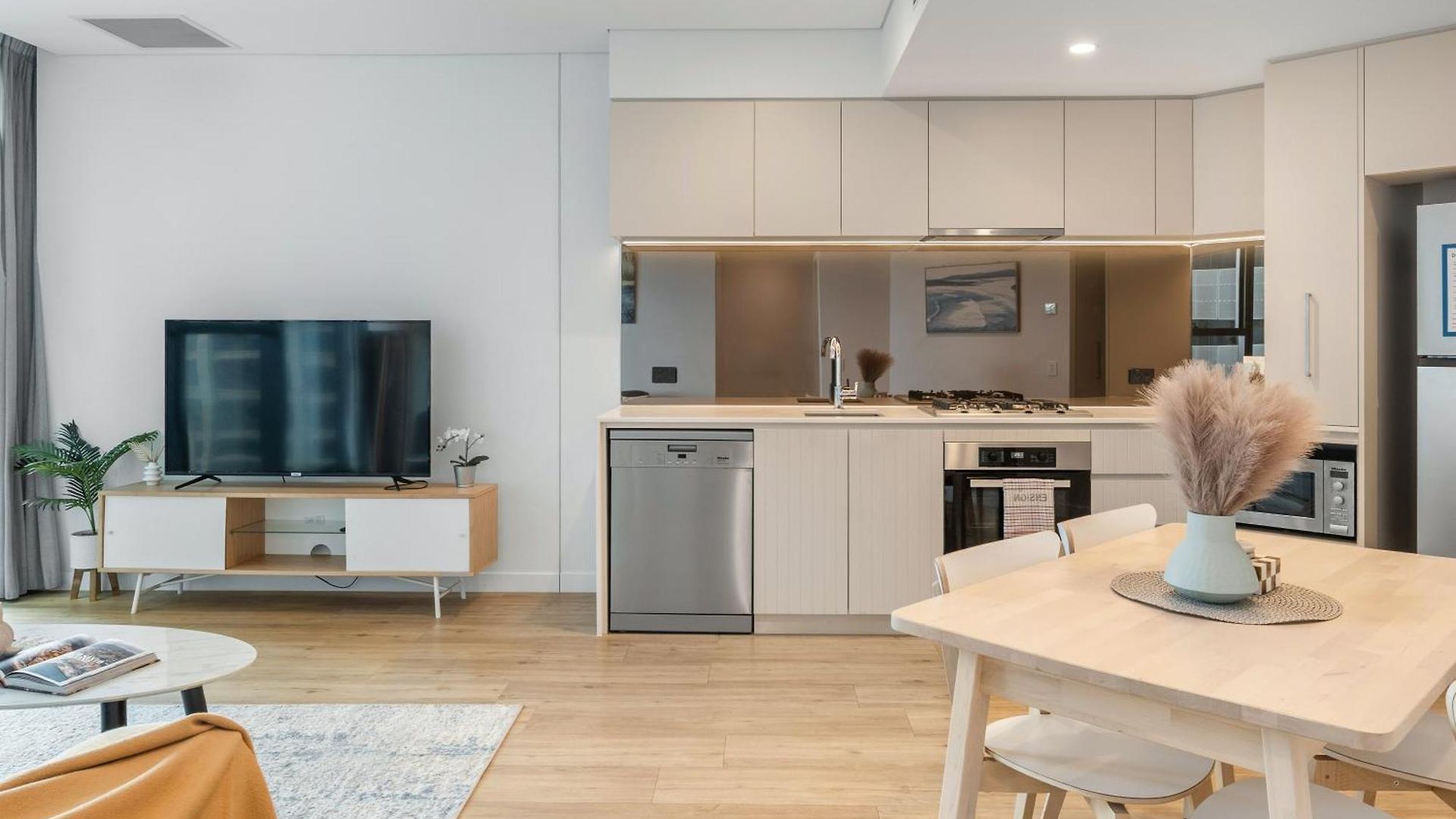 Apartment Centre Of At Riverfront *