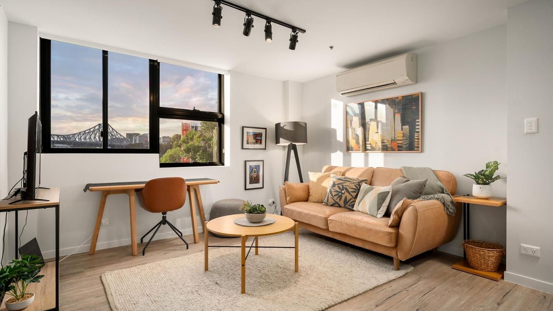 Apartment Groovy! ~ New Farm ~ Walk To Cbd *