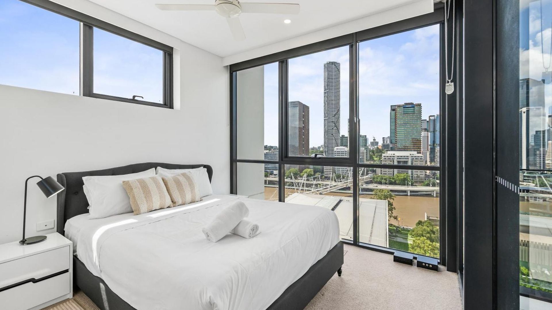 Riverview Haven Prime Spot For Ny Fireworks * Brisbane