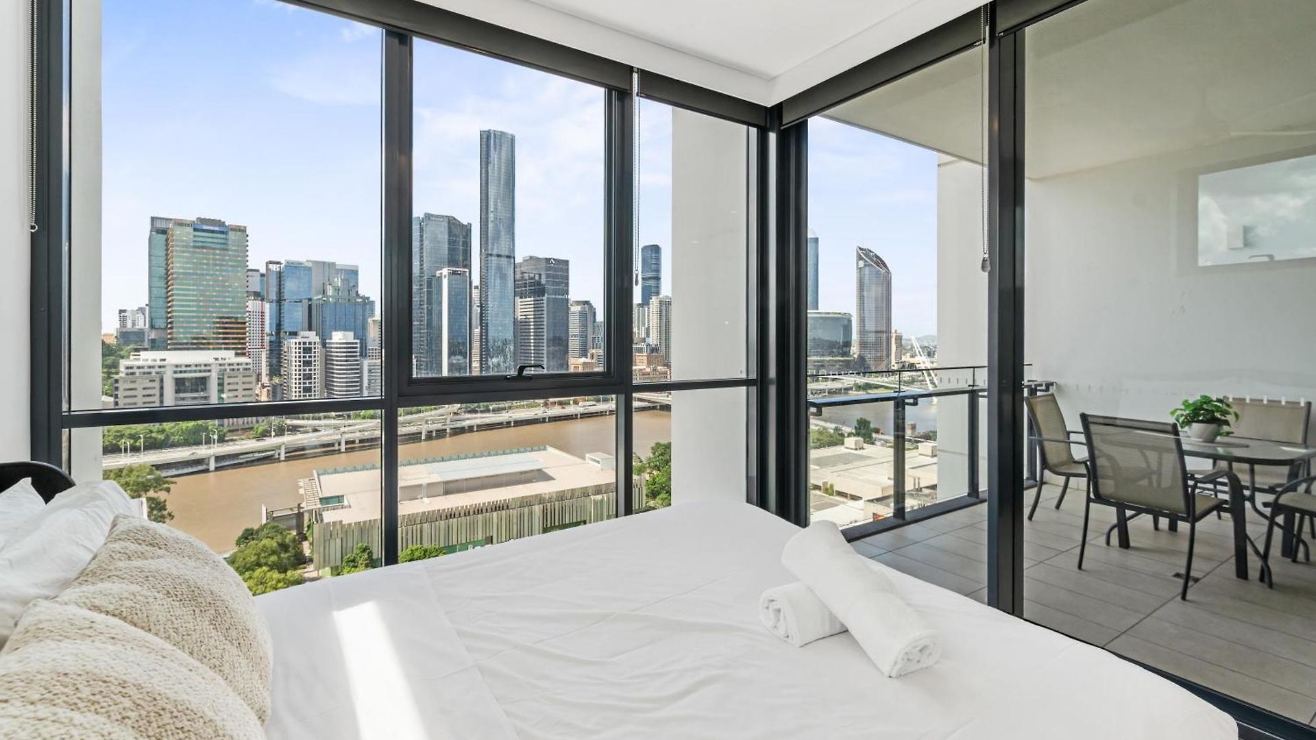 Apartment Riverview Haven Prime Spot For Ny Fireworks Brisbane