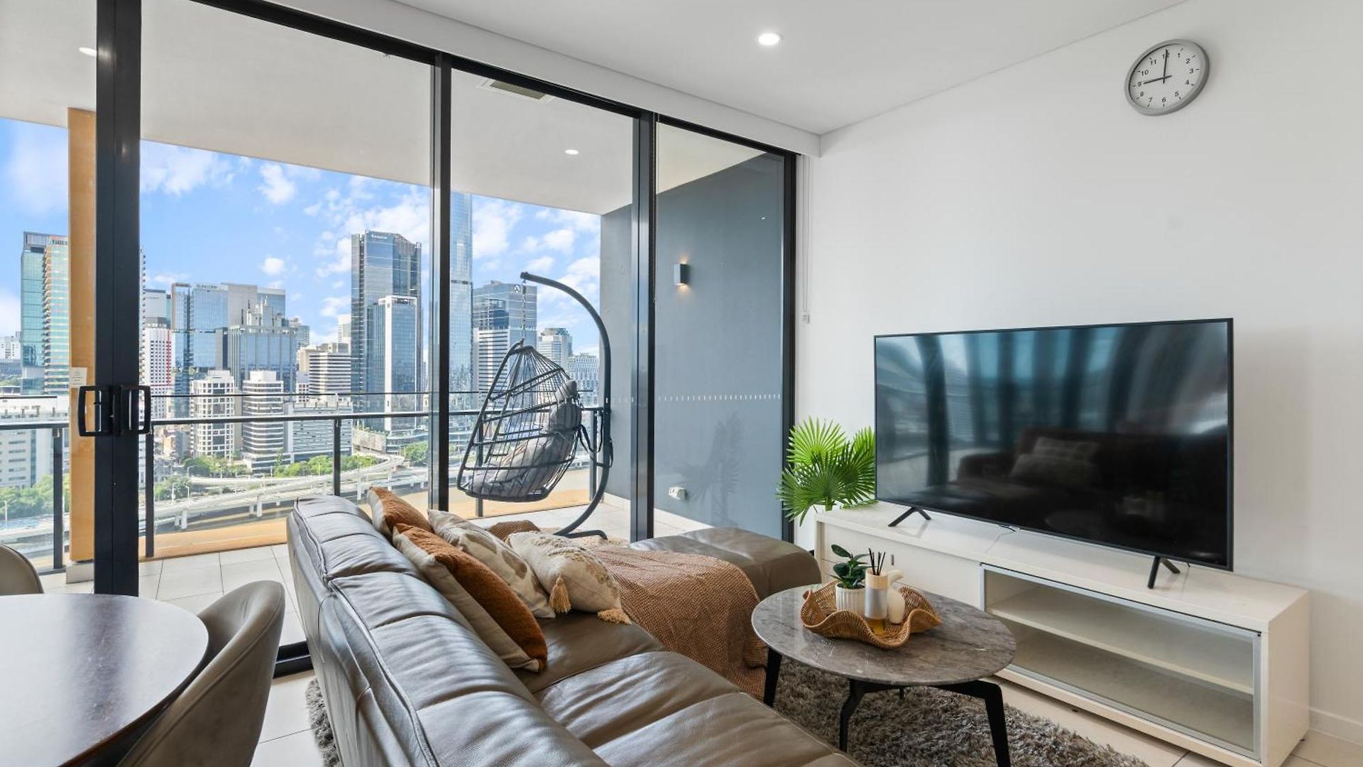 Apartment The Grand Panorama Riverside Escape With 3bd