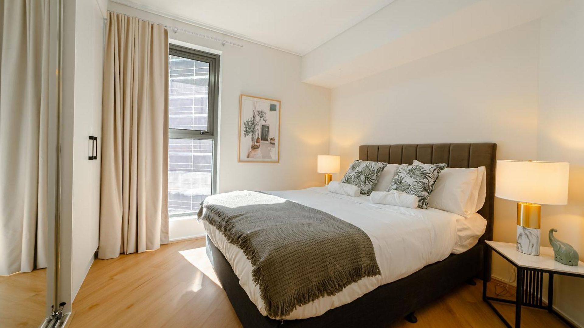 Lux 18th Floor 2br 2bath, River View, Pool, Spa, Sauna, Gym, Wifi, Brisbane