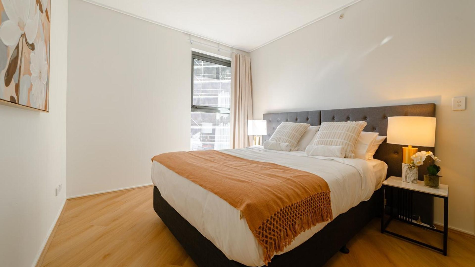 Lux 18th Floor 2br 2bath, River View, Pool, Spa, Sauna, Gym, Wifi, *