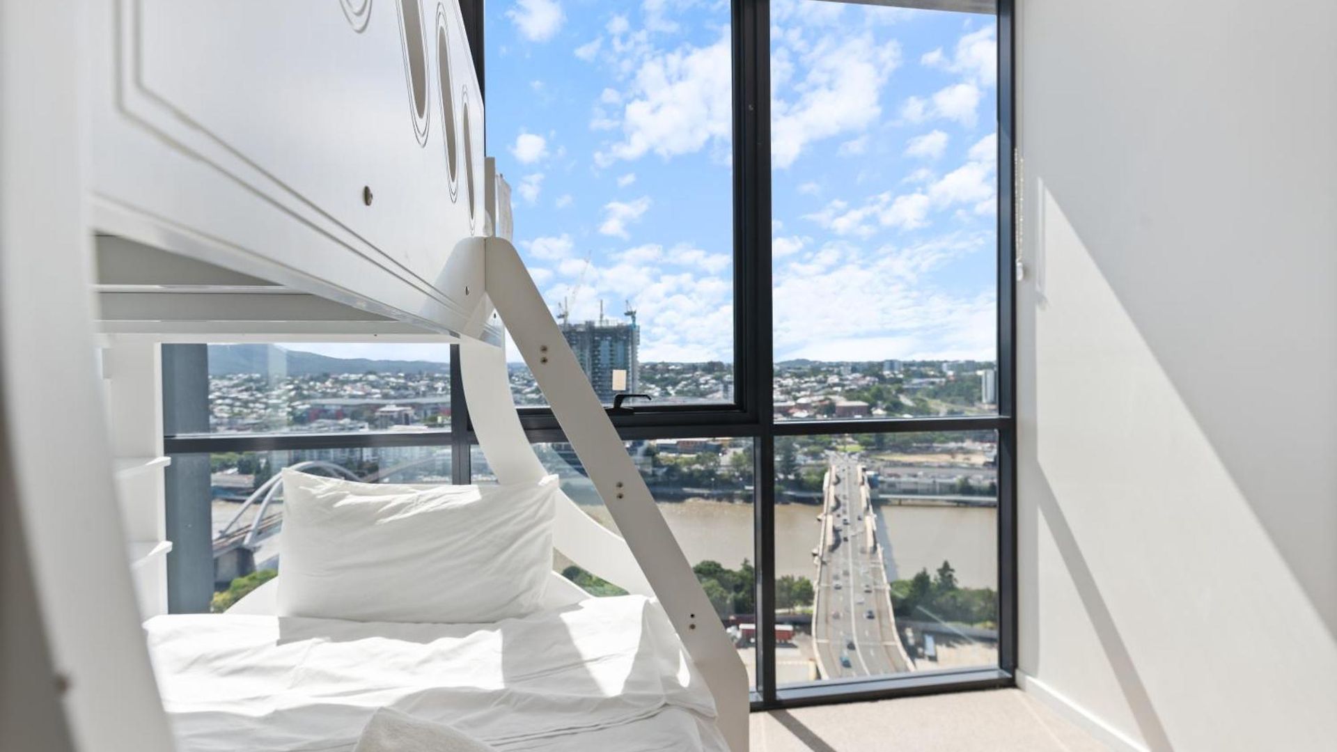 Apartment The Grand Panorama Riverside Escape With 3bd *