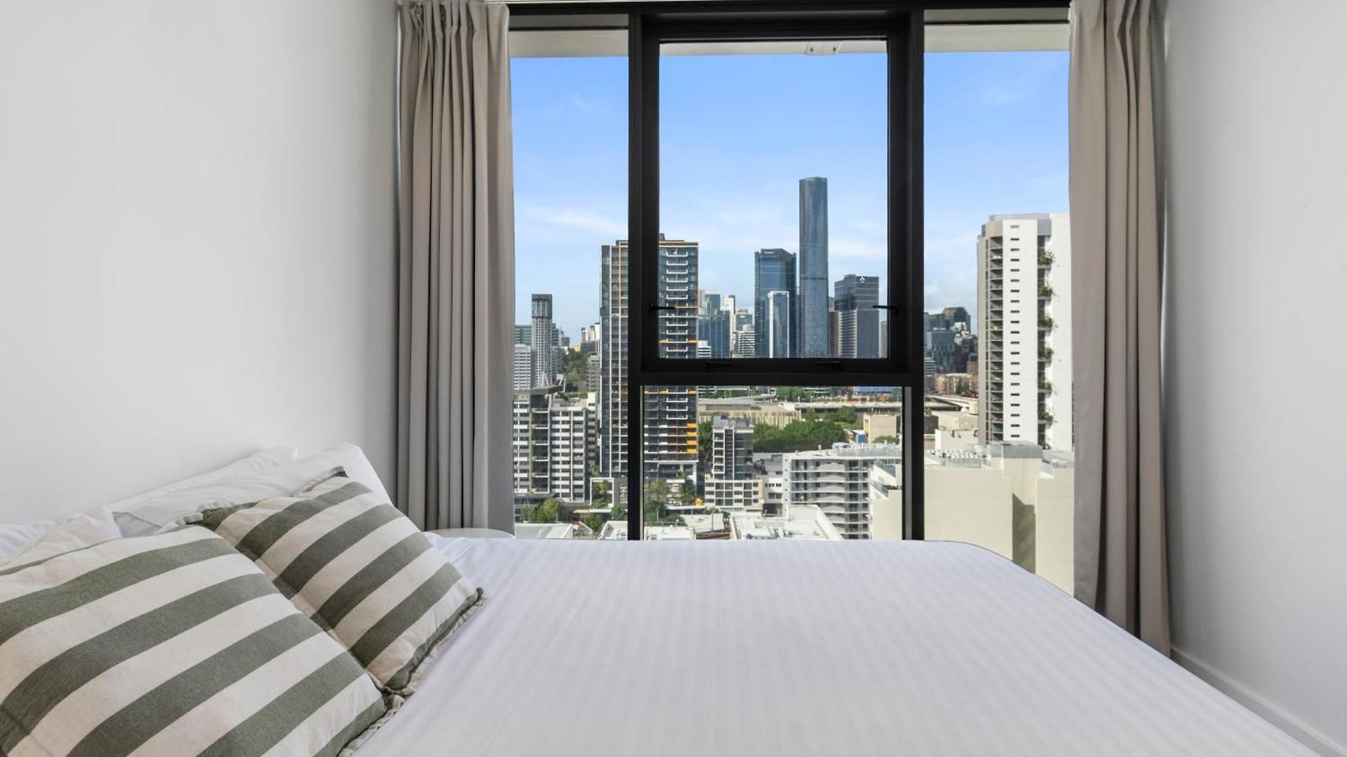 Apartment 3-bed View With Free Parking Brisbane