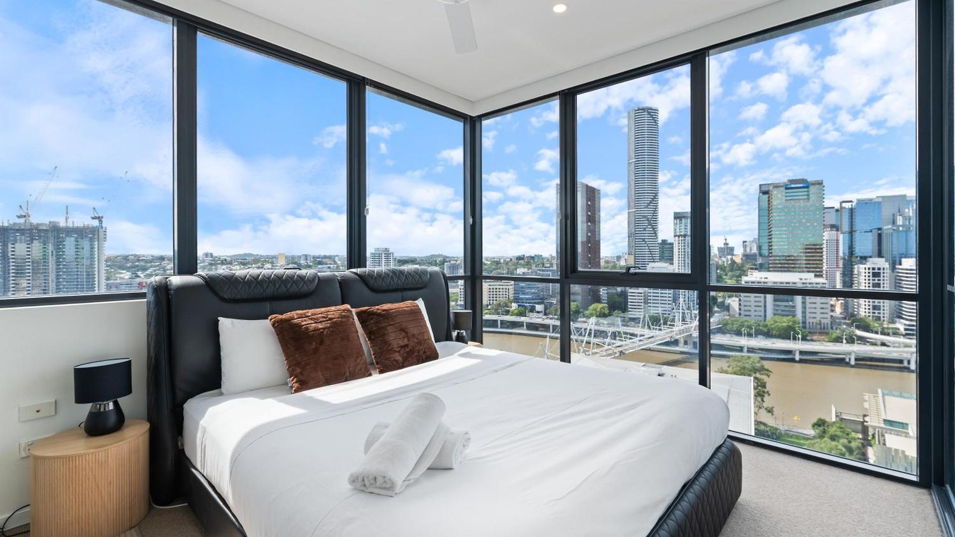 Apartment The Grand Panorama Riverside Escape With 3bd *