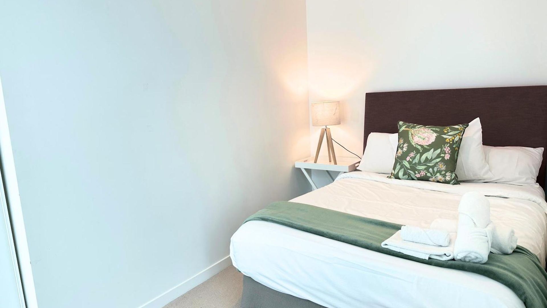 Apartment Lux Living In Heart Of *