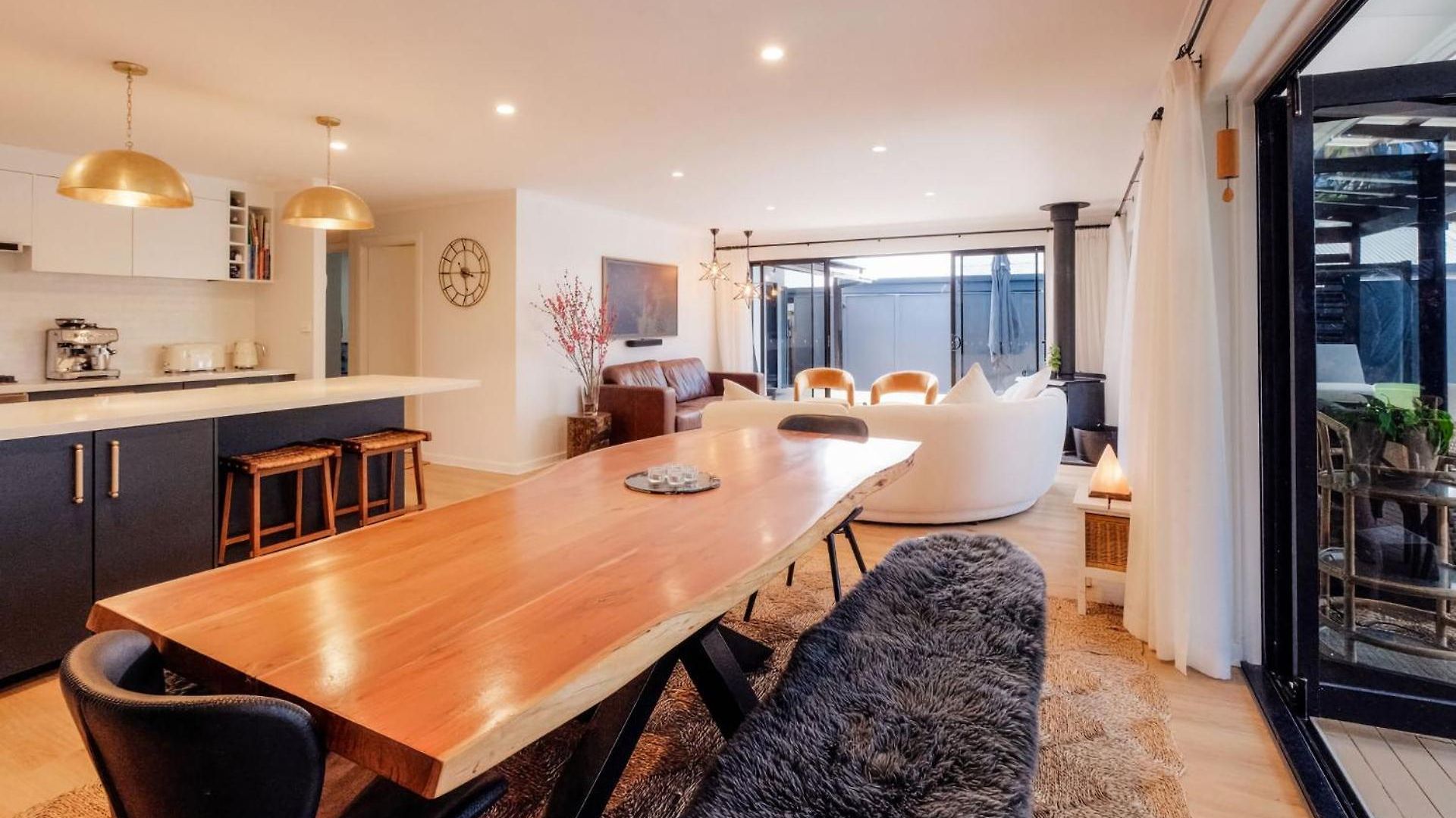 Mokum House Designer Escape With Pool Sauna Guest house Brisbane