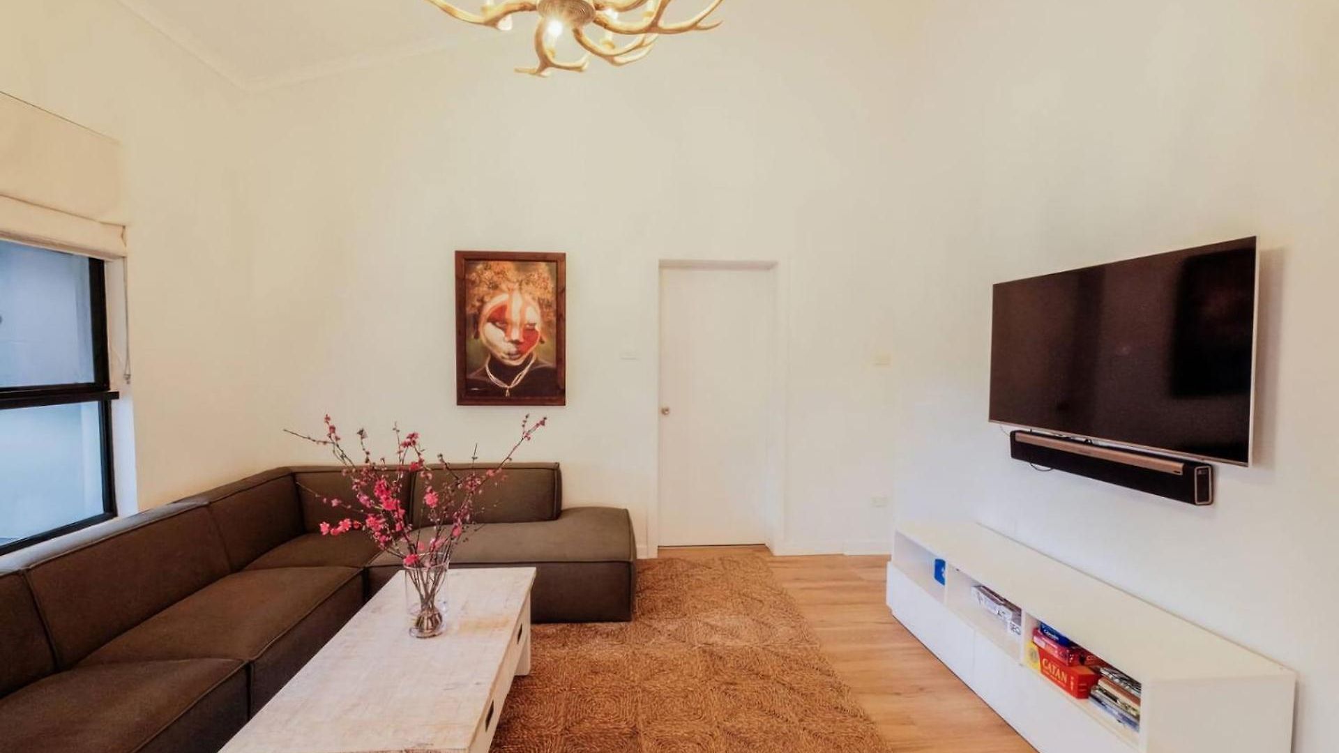 Guest house Mokum House Designer Escape With Pool Sauna Brisbane