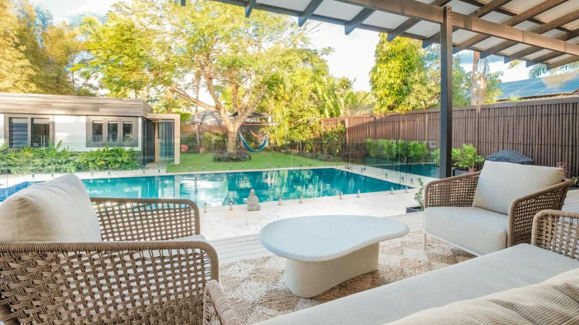 Mokum House Designer Escape With Pool Sauna Brisbane