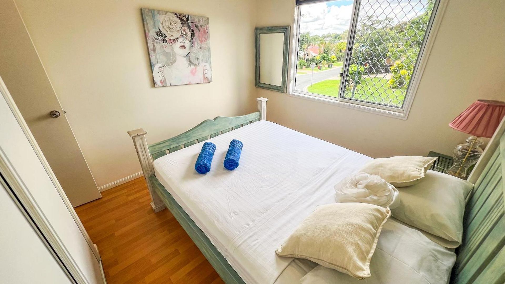 Vista Air Conditioned Dream Castle Youth Guest house *
