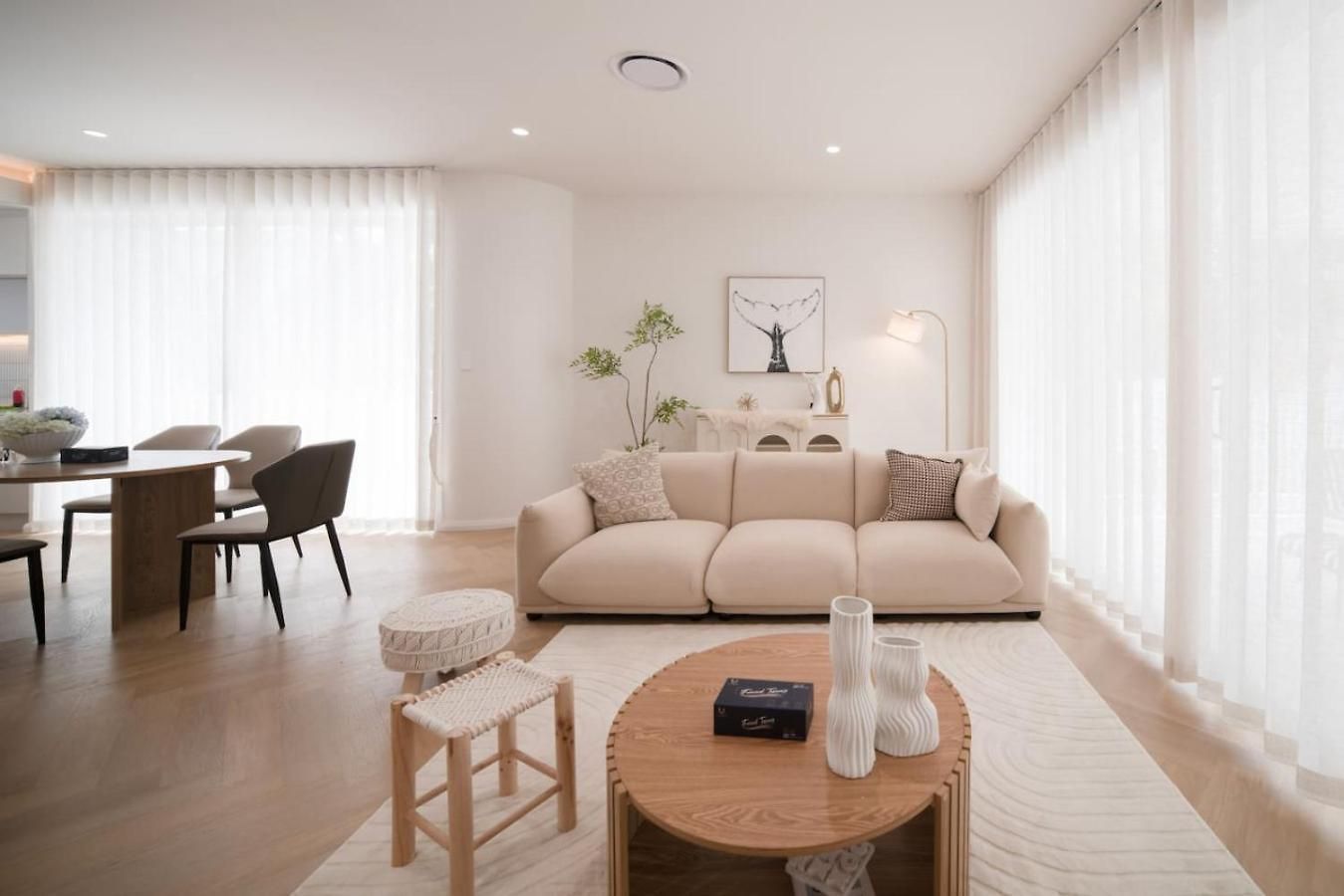 Holiday home Brand-new 4br Luxury Living Near Airport And Mall