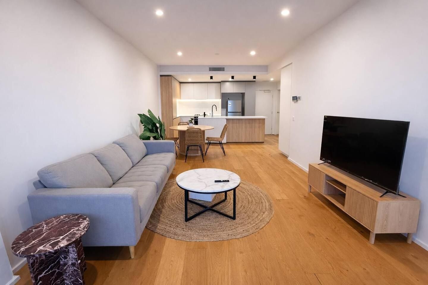 2br West End Hideaway With Views And Parking Holiday home Brisbane