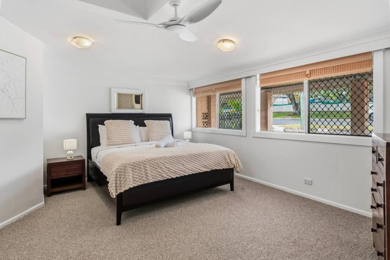 Value 3 Beds Family With Pool Near Bay And Shops Brisbane