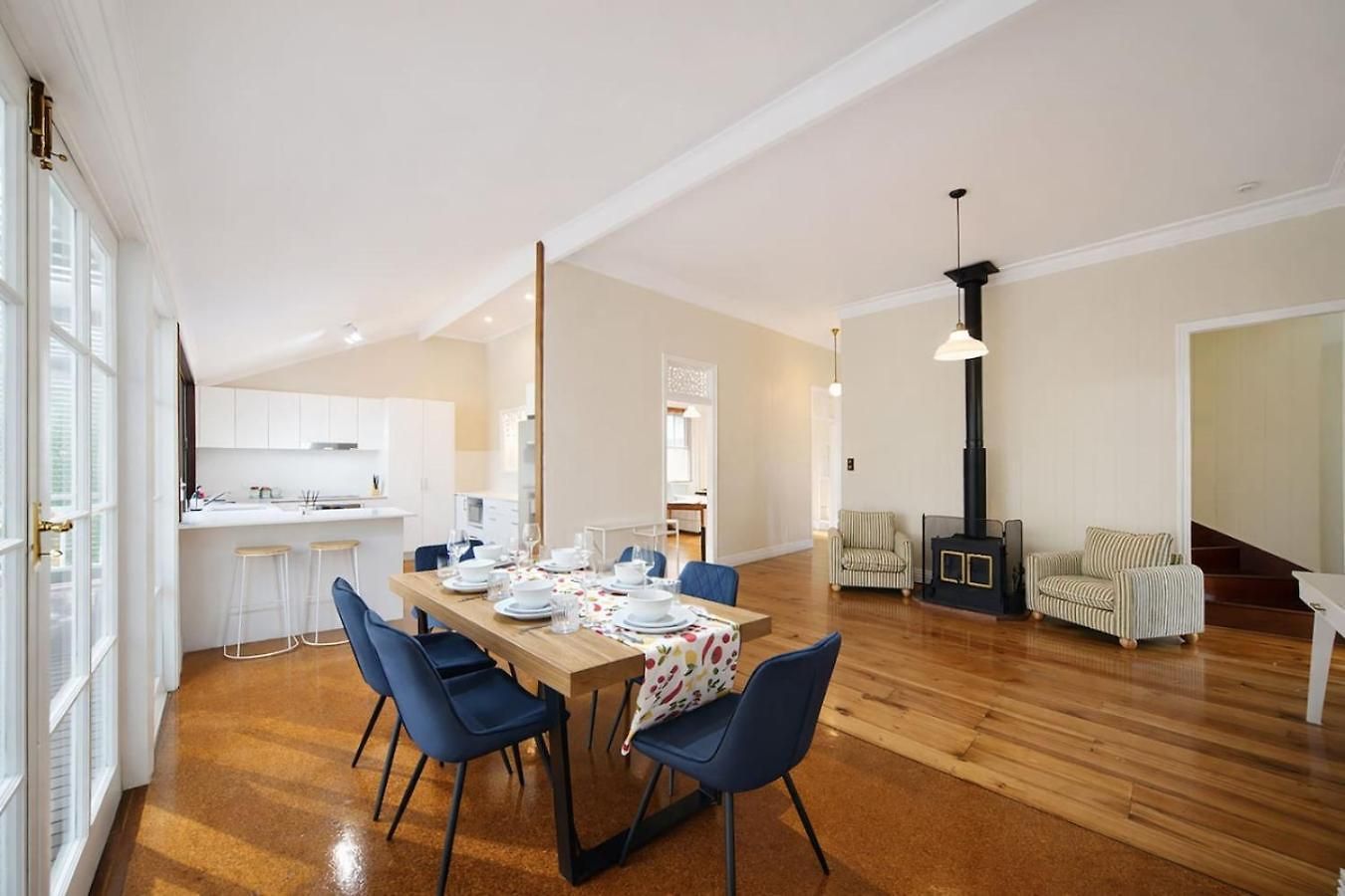 Holiday home Bayside Queenslander High Ceilings Family-friendly *