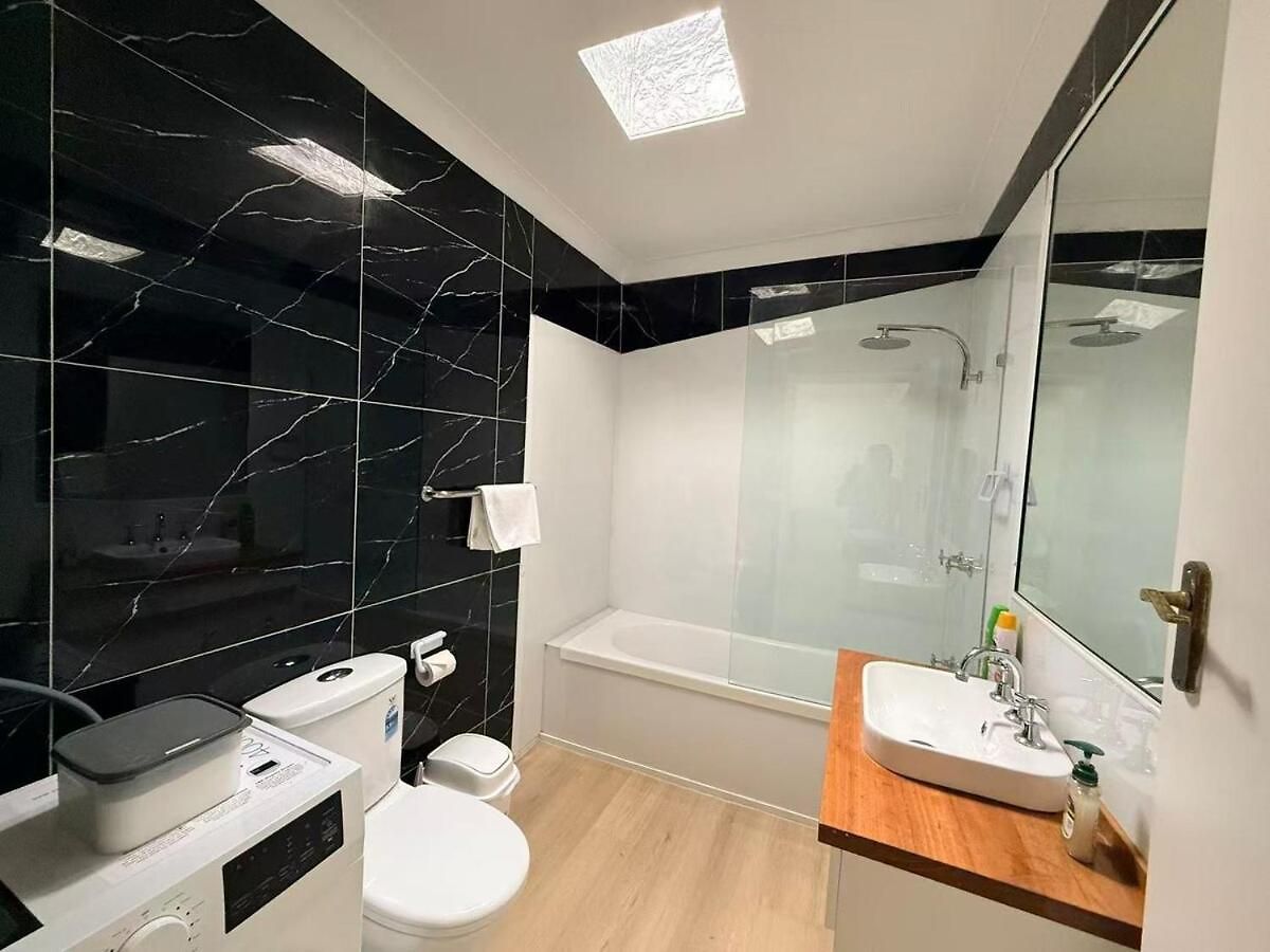 3br Family Walk To Waterfront & Wading Pool *