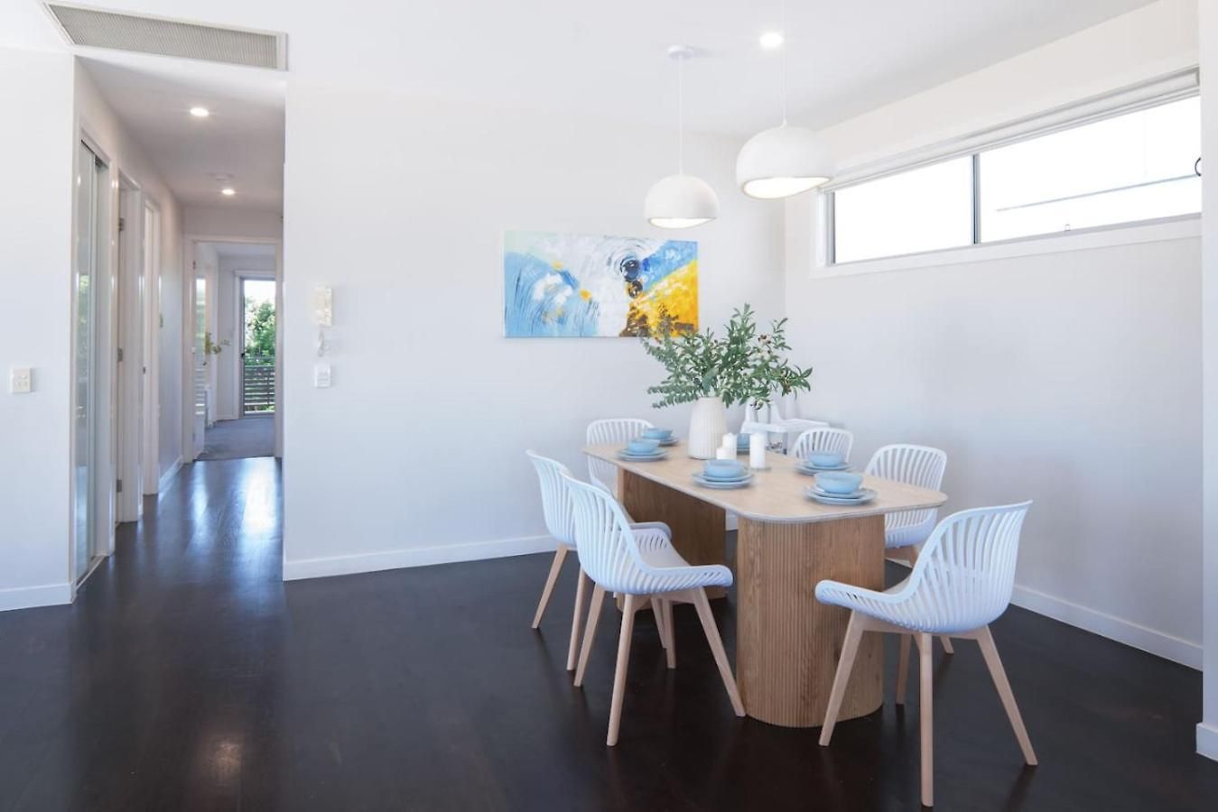 Holiday home Scenic Views With Pool And Elegant 5br Brisbane