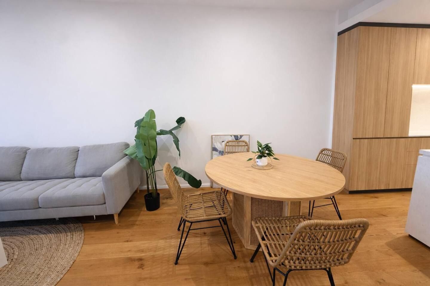 2br West End Hideaway With Views And Parking Holiday home Brisbane