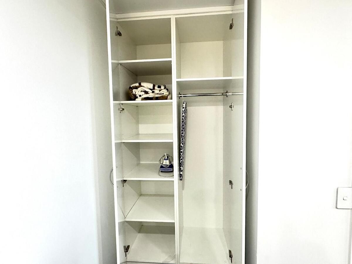 Self-contained I Near Westfield Chermside
