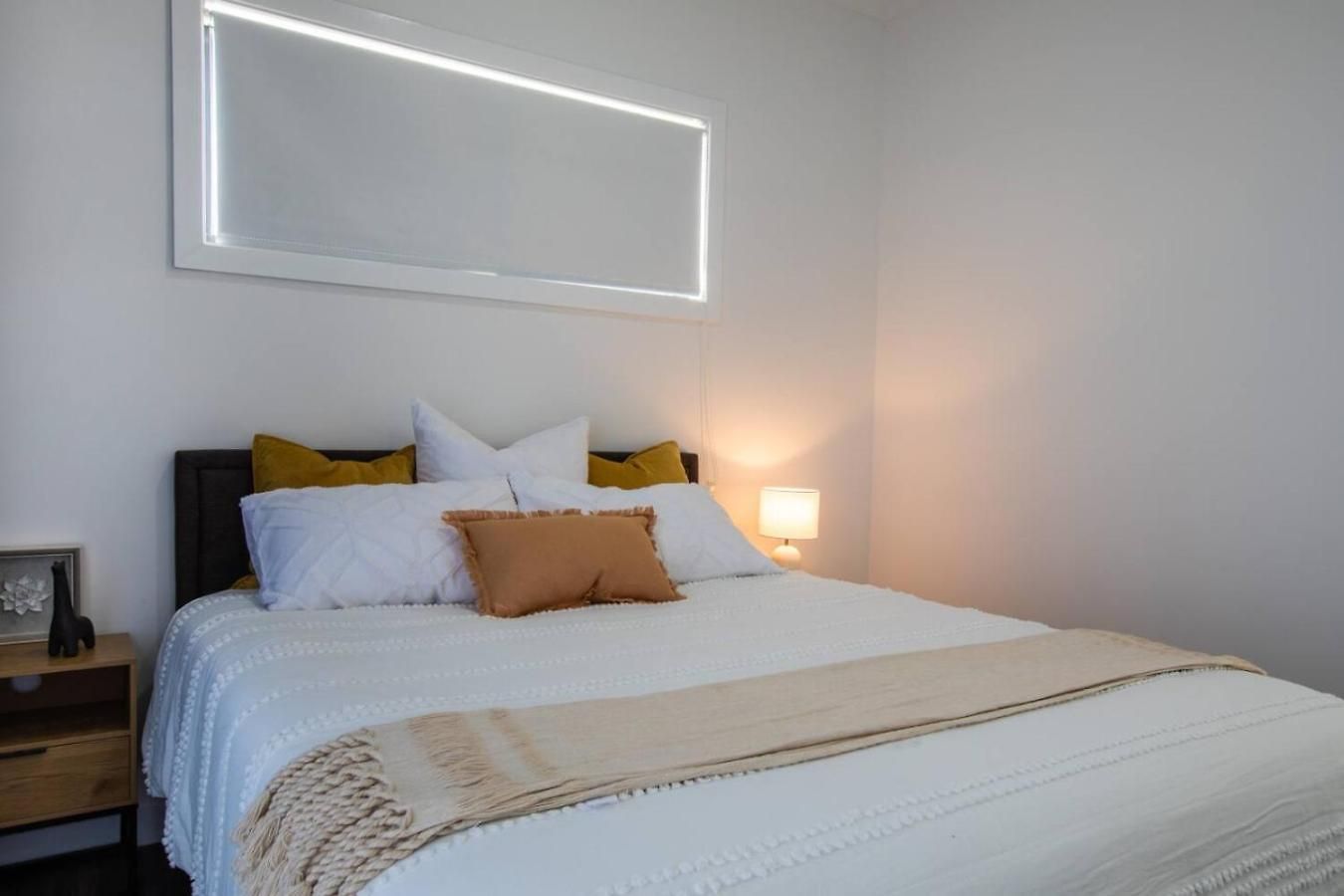 Affordable Private 1br Parking Aircon Near Train *