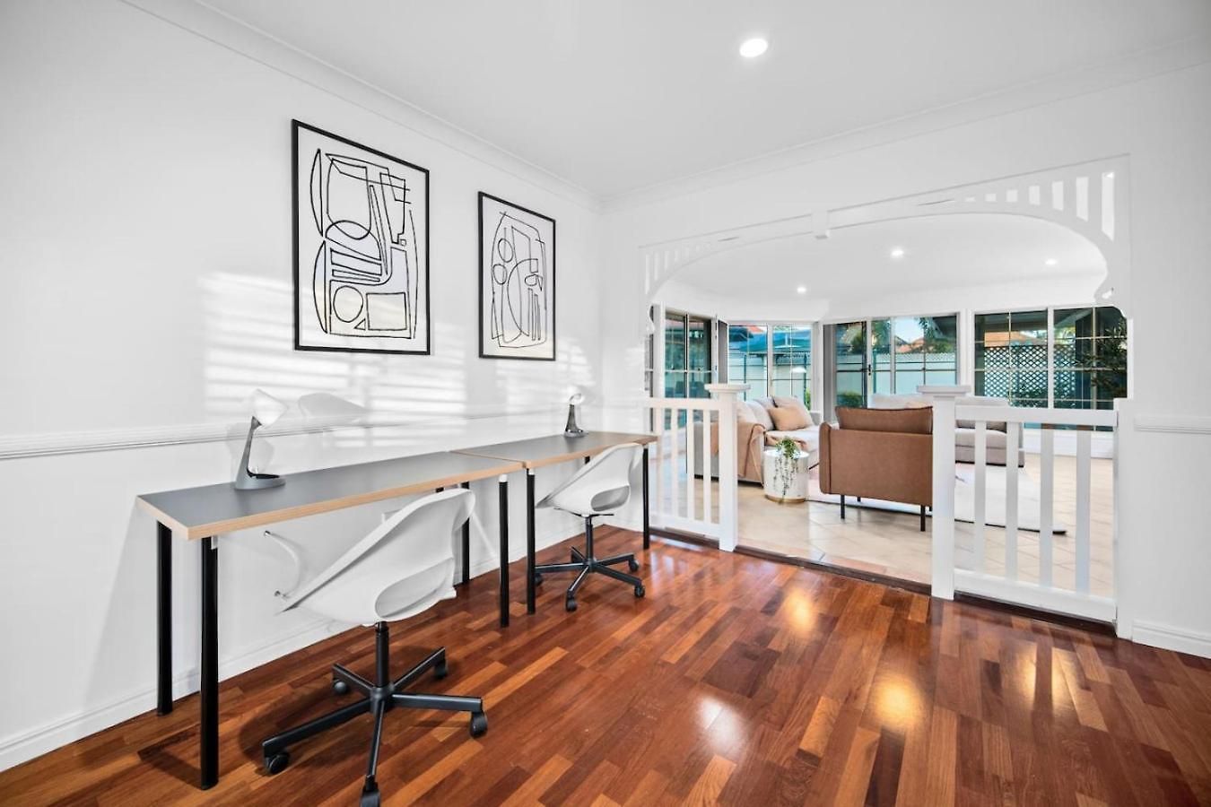 Holiday home Modern 4b Family-friendly In Robertson Qld *