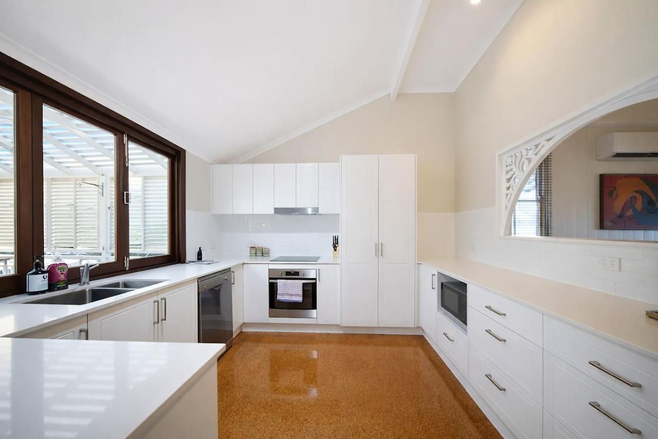 Holiday home Bayside Queenslander High Ceilings Family-friendly