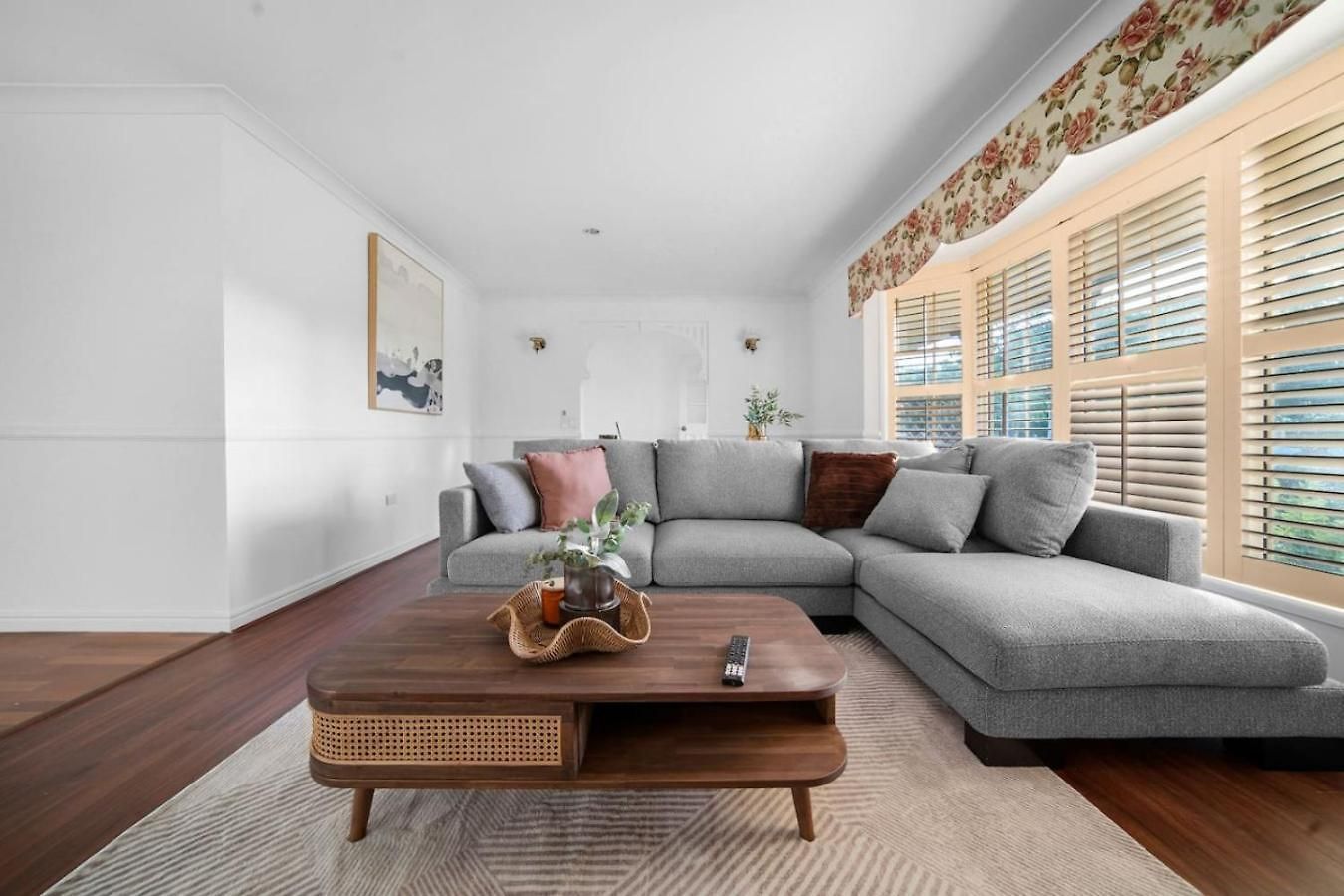Modern 4b Family-friendly In Robertson Qld Holiday home Brisbane