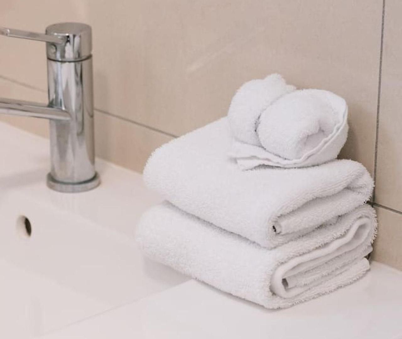 Coastal Wynnum Near Plaza And Connections Holiday home *