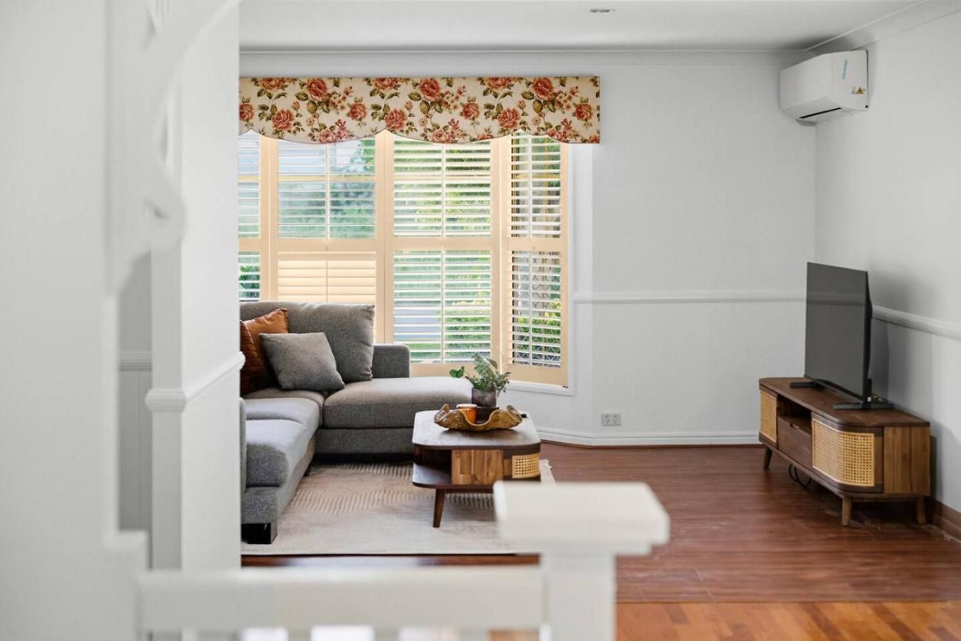 Modern 4b Family-friendly In Robertson Qld Brisbane