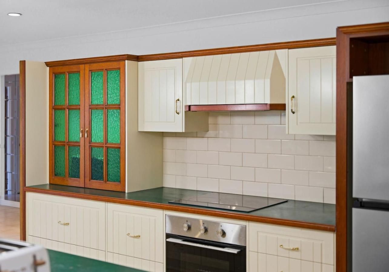 Holiday home Modern 4b Family-friendly In Robertson Qld Brisbane