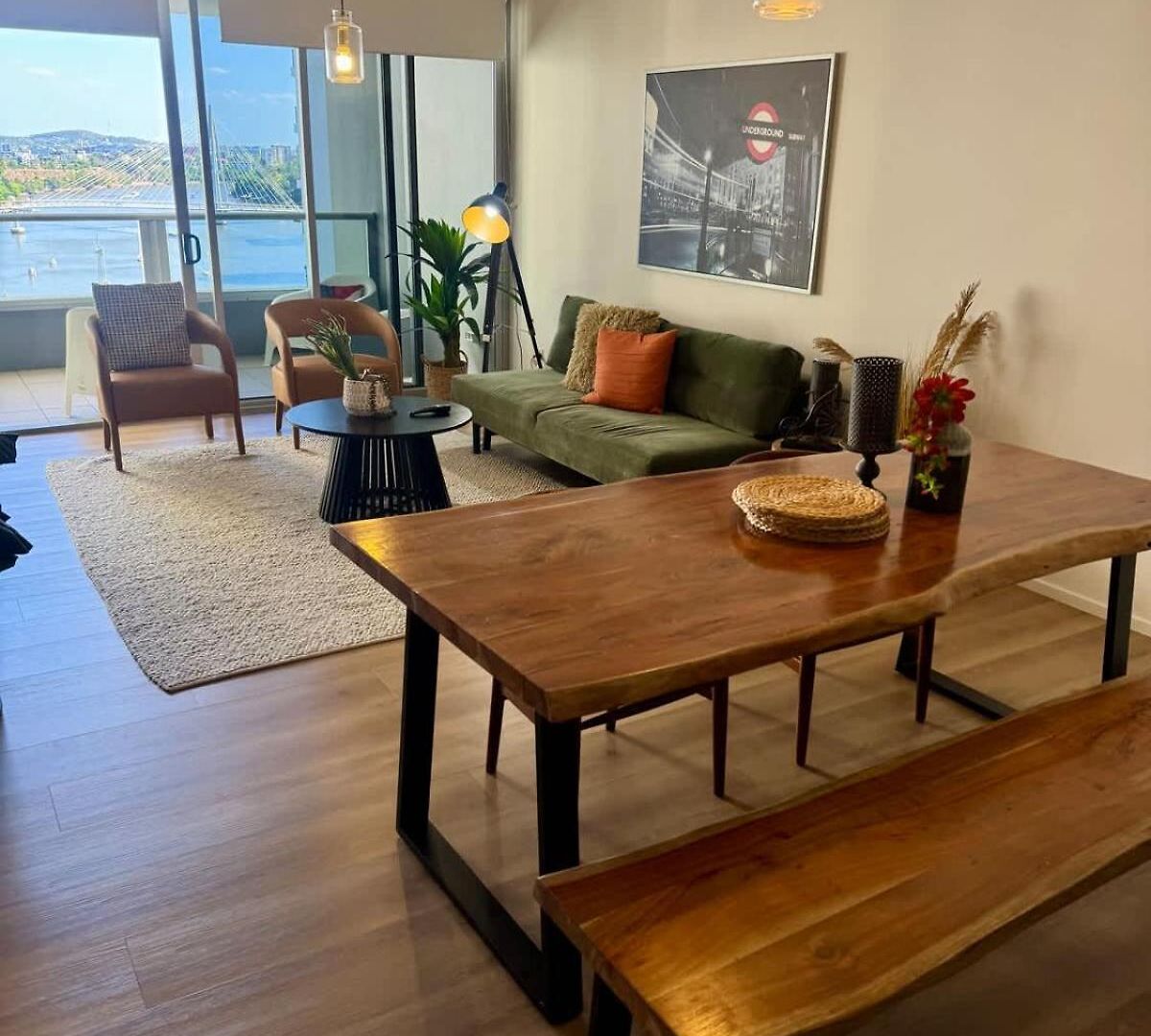 Skyline Escape - 3 Bedroom With River Views