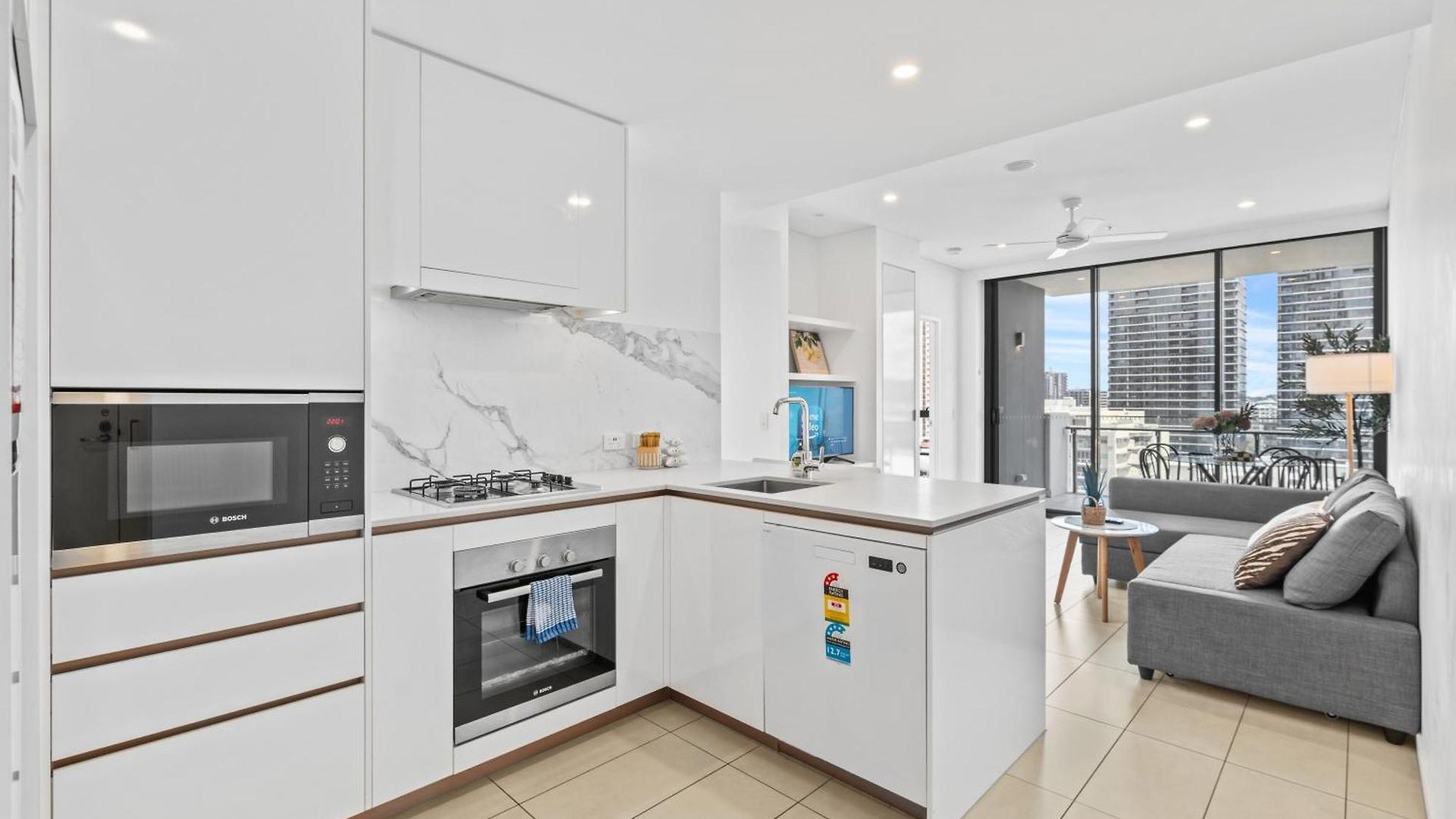 The Cityscape Pad With 2br, 3-bed & Free Parking Brisbane